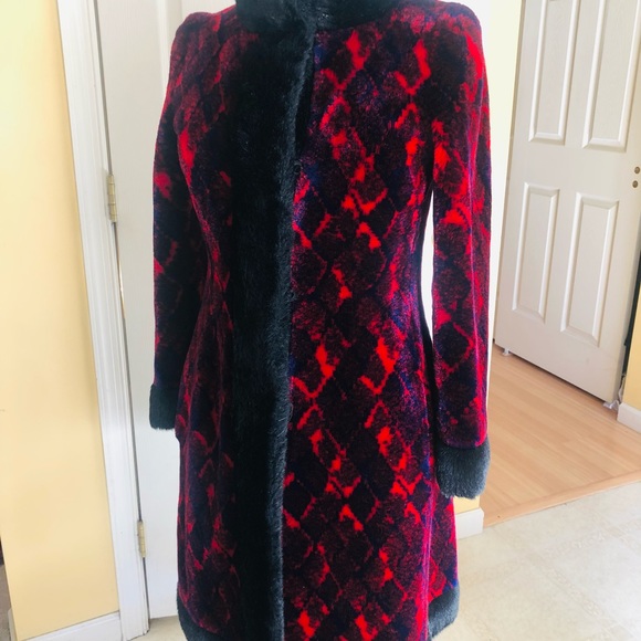 1970s GIVENCHY for Bergdorf Goodman 70s faux fur Maxi coat M - Picture 4 of 13